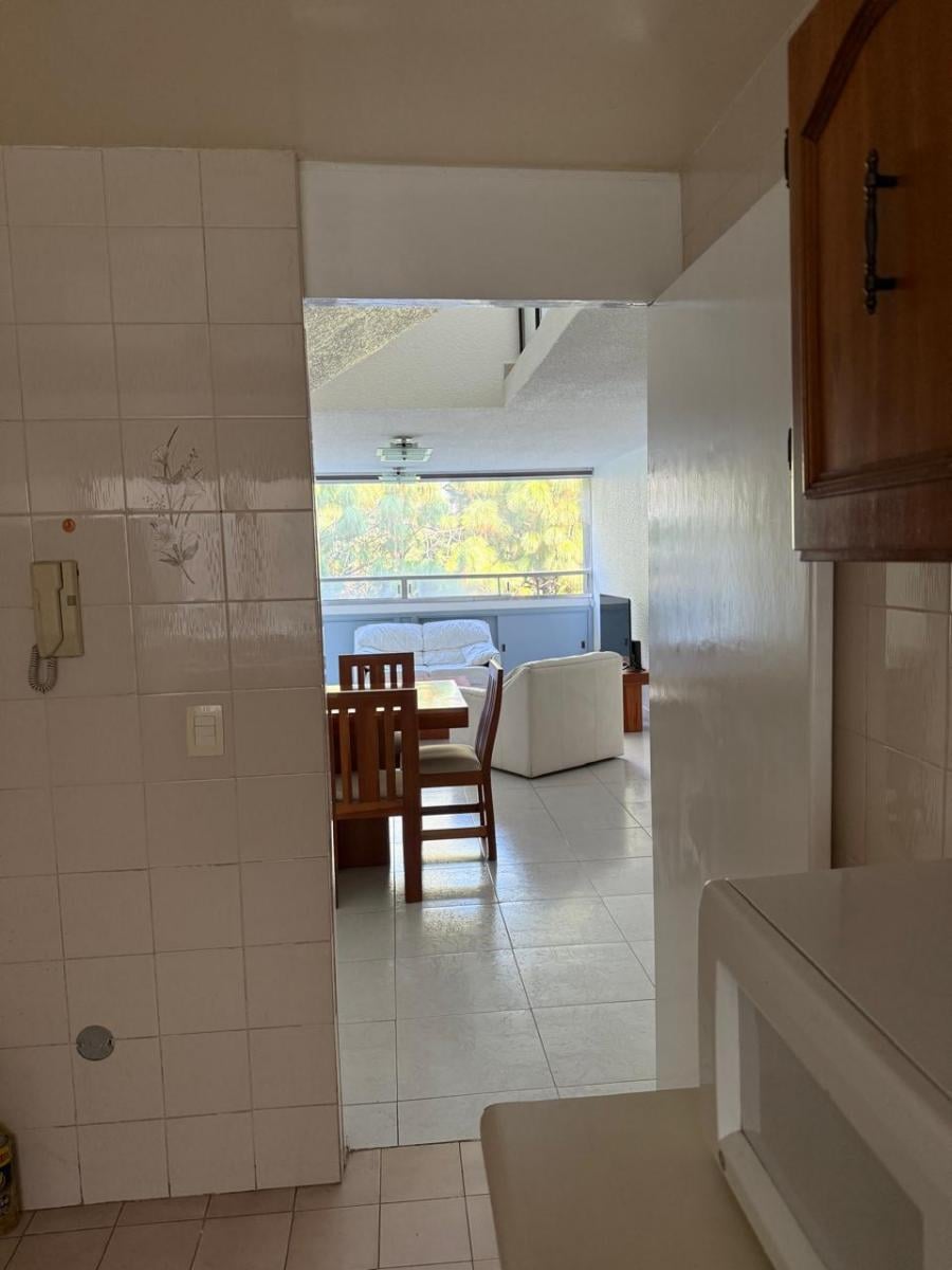 Vista de la sala desde la cocina