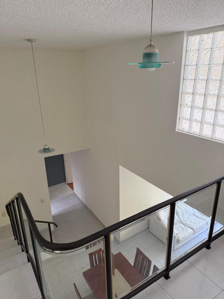 Escalera vista desde arriba